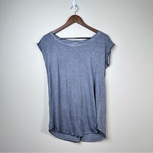 Wilfred Anvers Rayon  Short Sleeve Tee Shirt with Split Back Washed Grey Medium